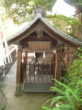 産湯稲荷神社3.jpg